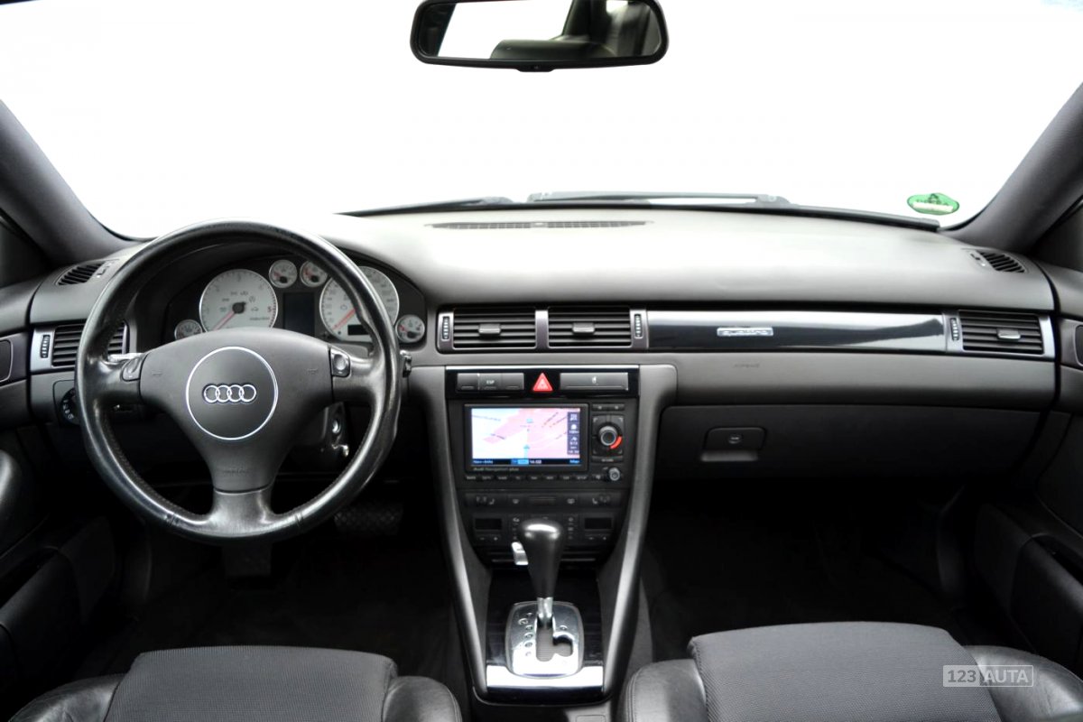 Audi A6, 2002 - pohled č. 13