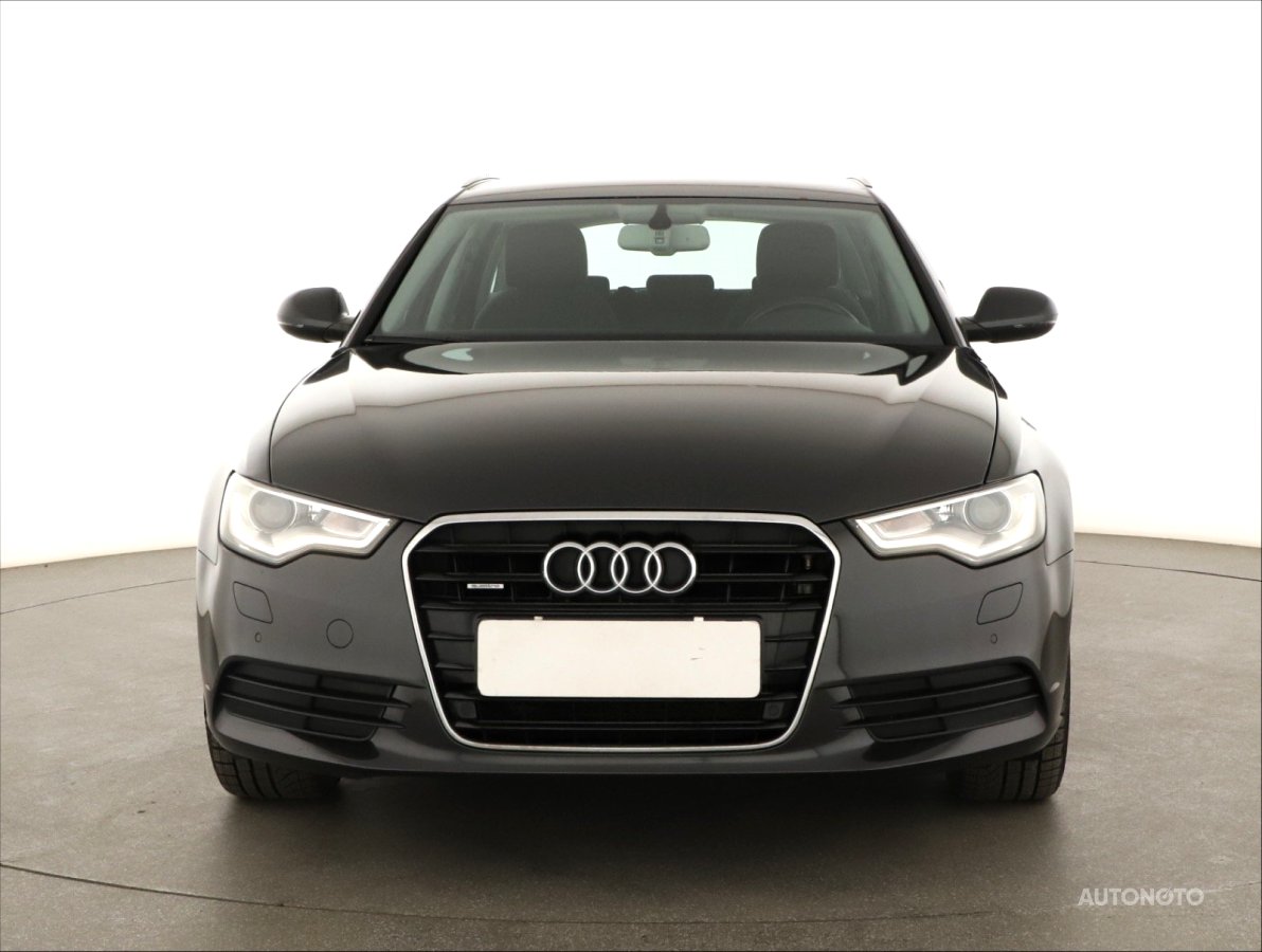Audi A6, 2012 - pohled č. 2