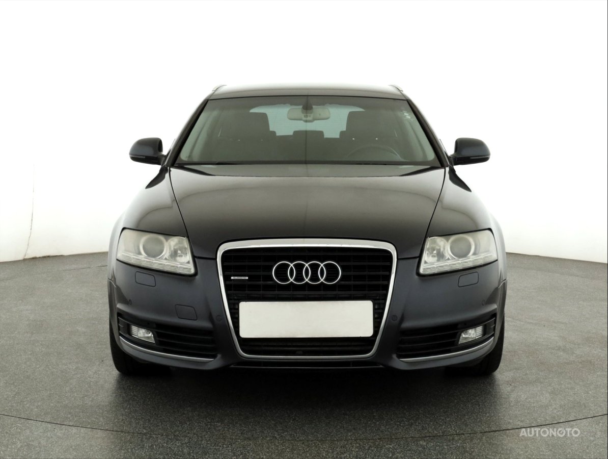 Audi A6, 2010 - pohled č. 2