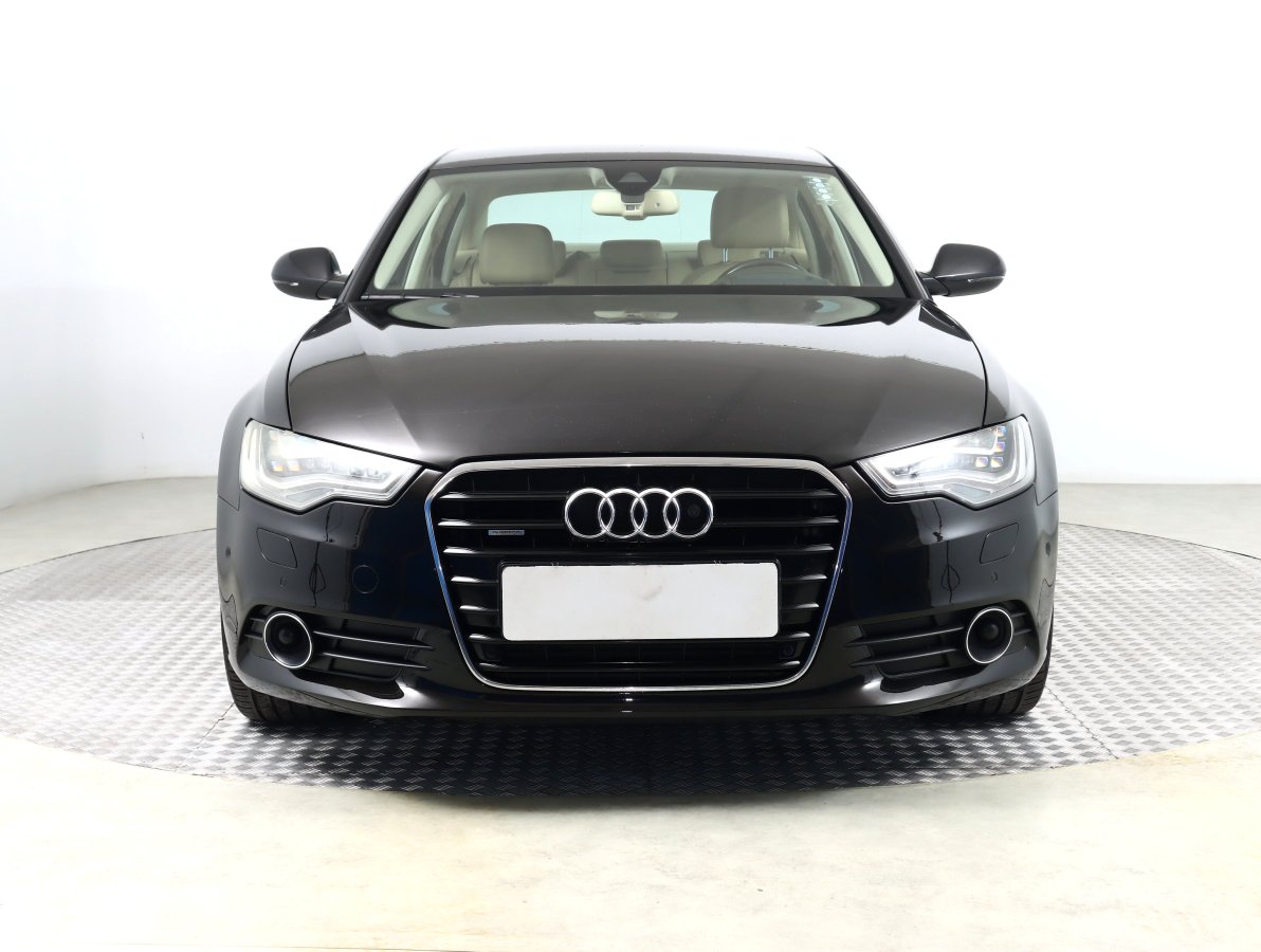 Audi A6, 2011 - pohled č. 2