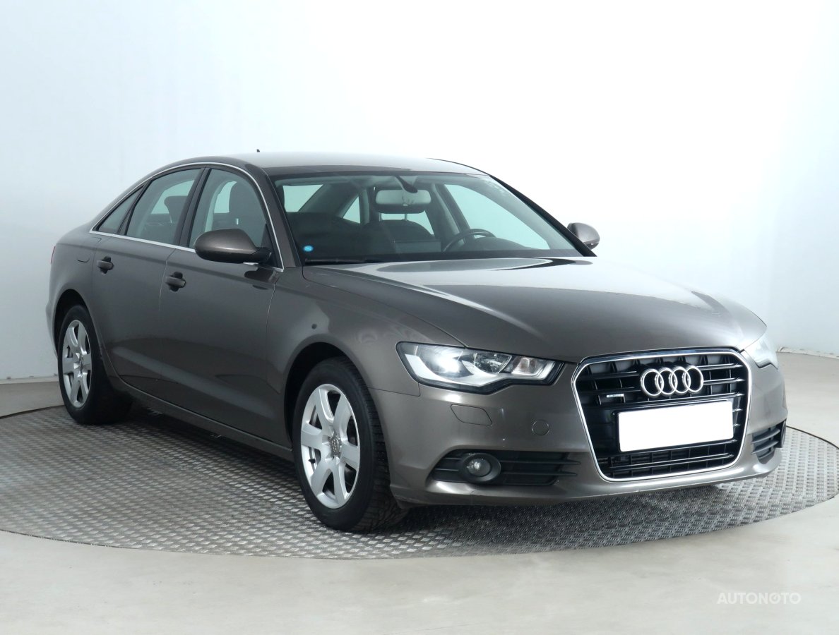 Audi A6, 2012 - celkový pohled