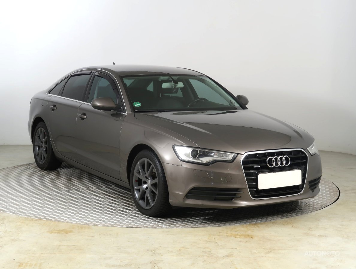 Audi A6, 2011 - celkový pohled