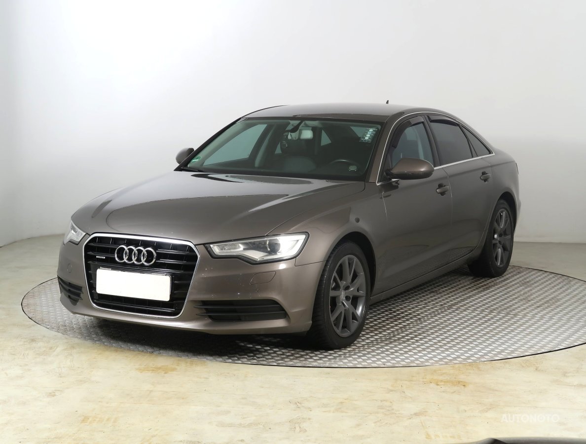 Audi A6, 2011 - pohled č. 3