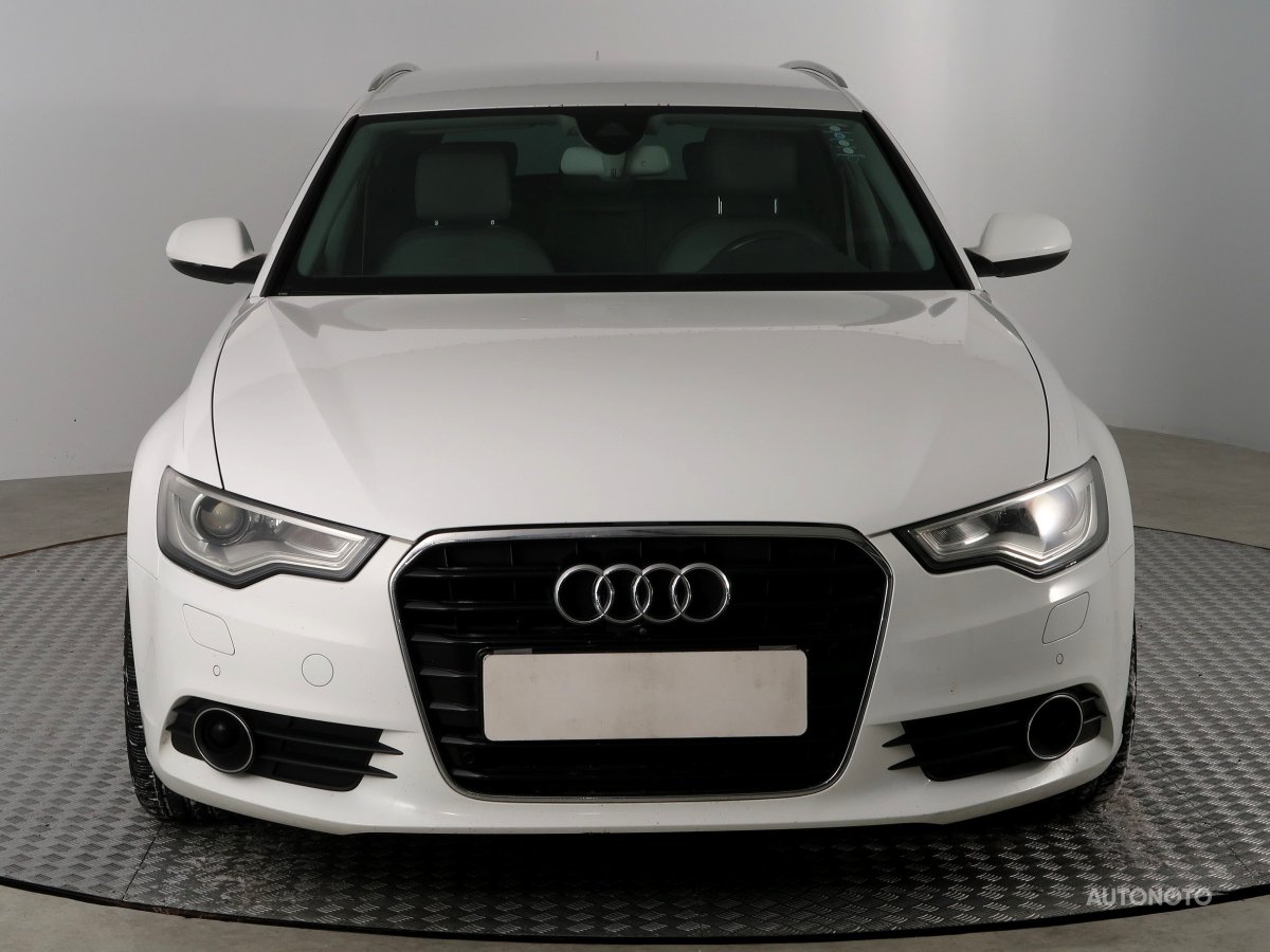 Audi A6, 2011 - pohled č. 2