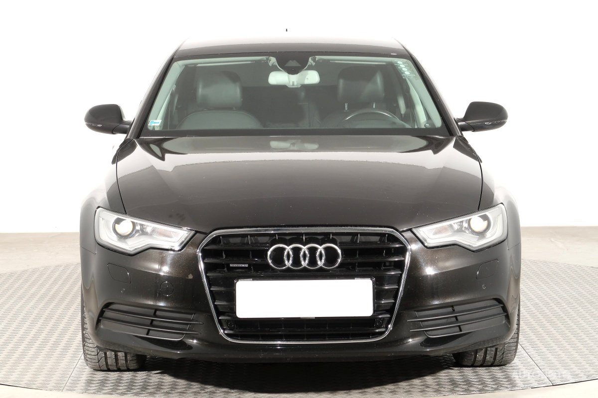 Audi A6, 2012 - pohled č. 2