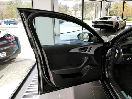 Audi A6 Avant, 2012 - pohled č. 10