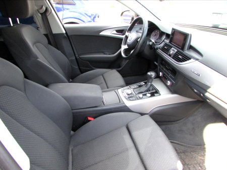 Audi A6 Avant, 2012 - pohled č. 4