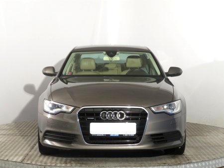 Audi A6, 2013 - pohled č. 2
