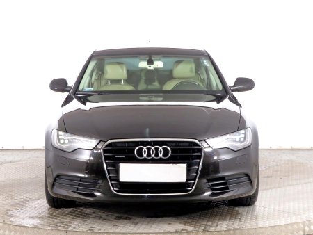 Audi A6, 2011 - pohled č. 2