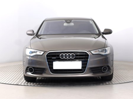 Audi A6, 2011 - pohled č. 2