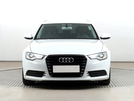 Audi A6, 2012 - pohled č. 2