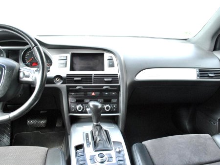 Audi A6, 2010 - pohled č. 13