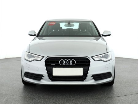 Audi A6, 2012 - pohled č. 2