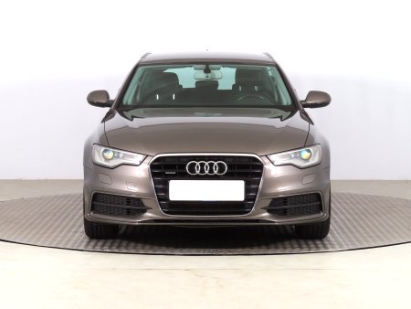 Audi A6, 2013 - pohled č. 2