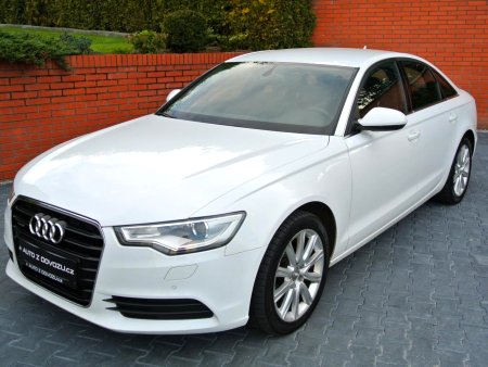 Audi A6 3.0TDI  QUATTRO S-TRONIC ,XENON,KŮŽ
