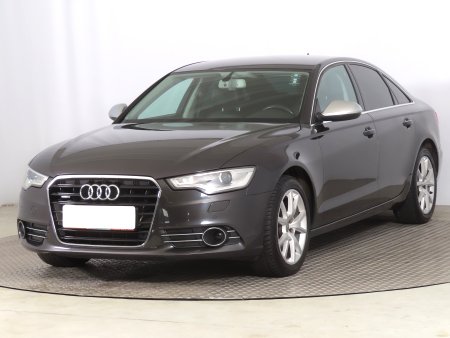 Audi A6, 2013 - pohled č. 3
