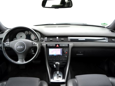 Audi A6, 2002 - pohled č. 13