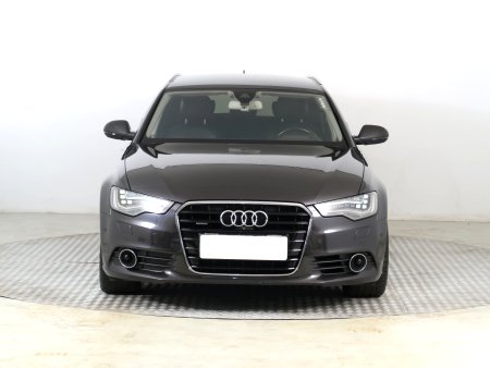Audi A6, 2012 - pohled č. 2