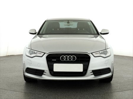 Audi A6, 2011 - pohled č. 2