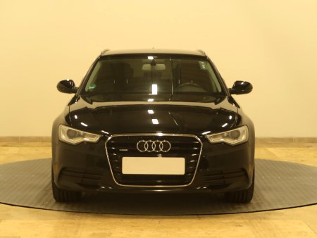 Audi A6, 2013 - pohled č. 2
