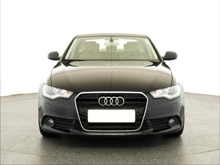 Audi A6, 2011 - pohled č. 2