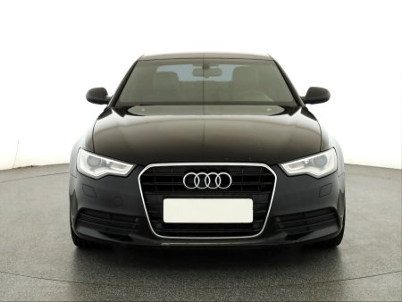Audi A6, 2012 - pohled č. 2