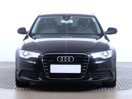 Audi A6, 2012 - pohled č. 2
