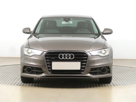 Audi A6, 2011 - pohled č. 2