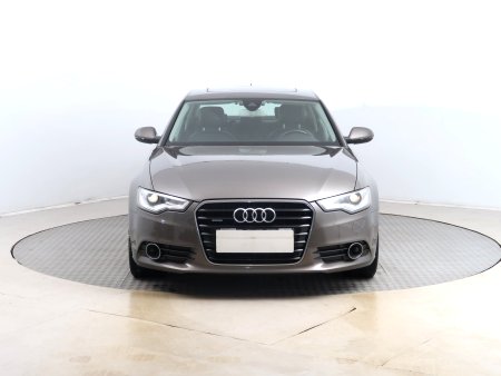 Audi A6, 2011 - pohled č. 2