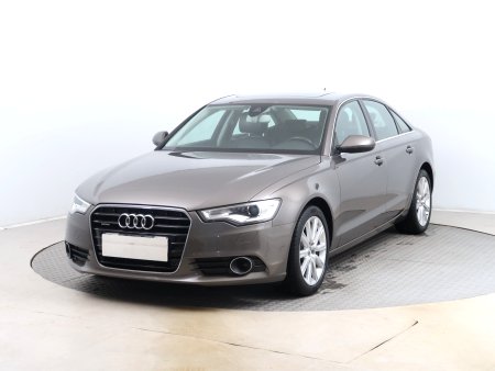 Audi A6, 2011 - pohled č. 3