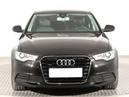 Audi A6, 2012 - pohled č. 2