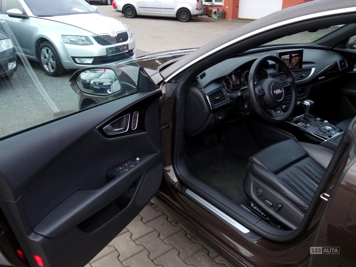 Audi A7, 2011 - pohled č. 9
