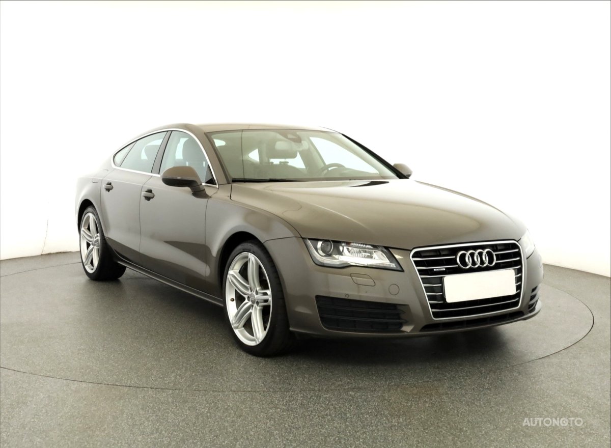 Audi A7, 2011 - celkový pohled