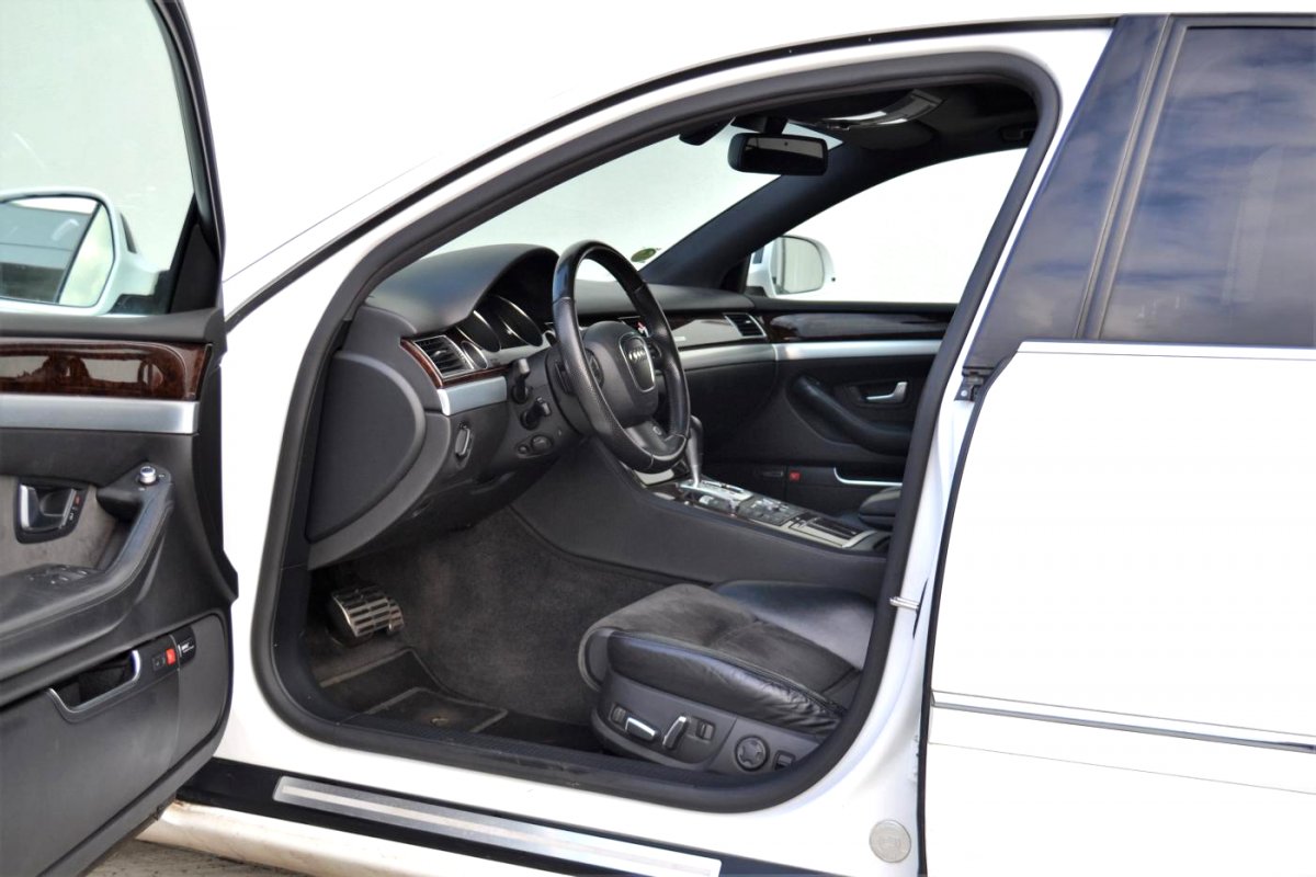 Audi A8, 2008 - pohled č. 9