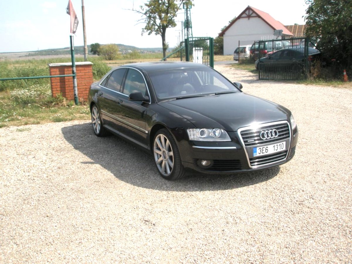 Audi A8, 2005 - pohled č. 5