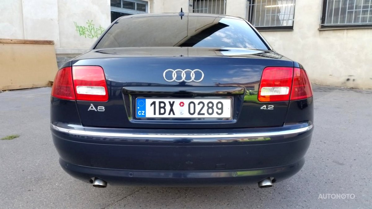 Audi A8, 2006 - pohled č. 10