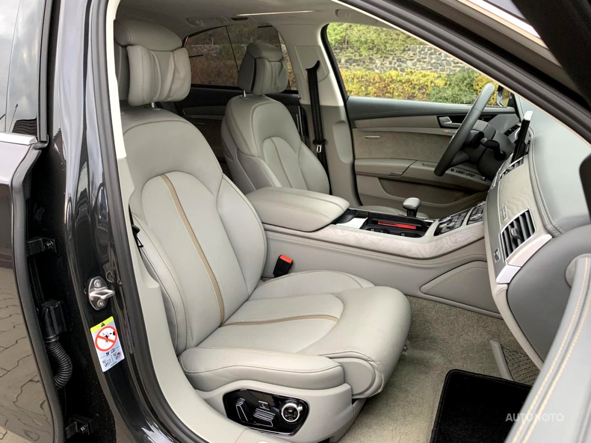 Audi A8, 2017 - pohled č. 8