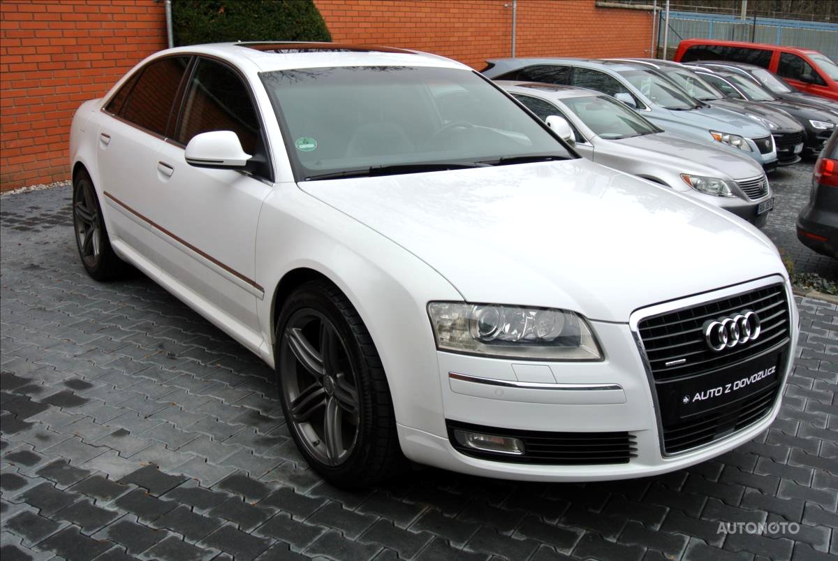 Audi A8, 2009 - pohled č. 3