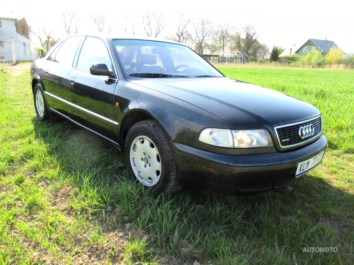 Audi A8, 1998 - pohled č. 2