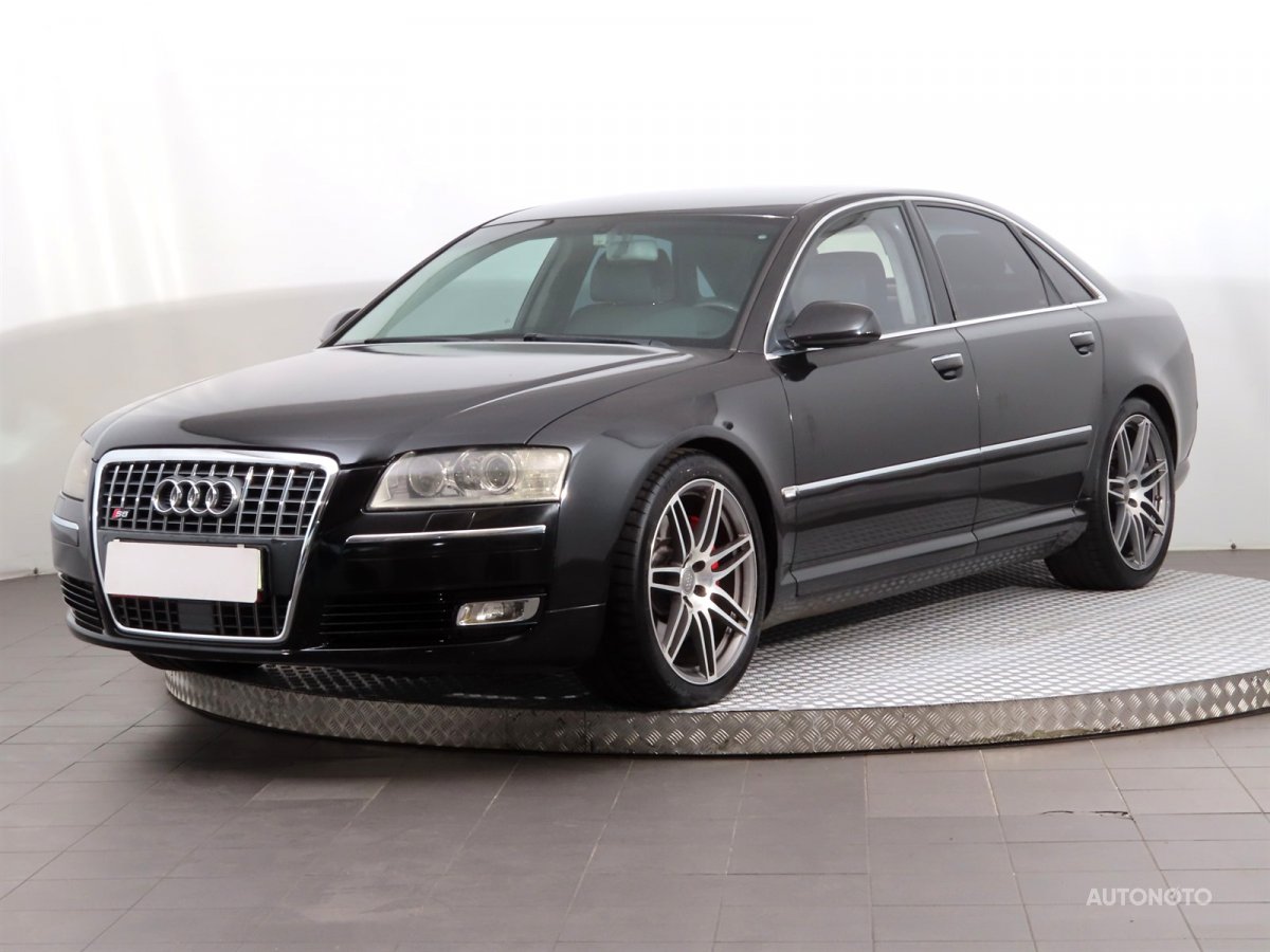Audi A8, 2003 - pohled č. 3