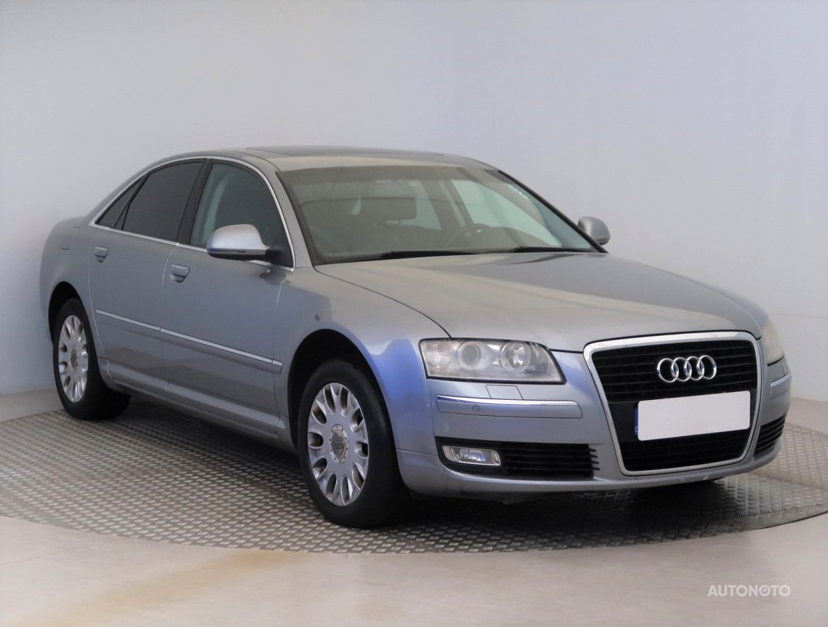 Audi A8, 2008 - celkový pohled
