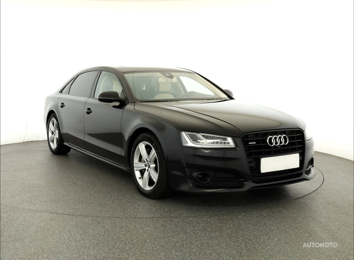 Audi A8, 2017 - celkový pohled