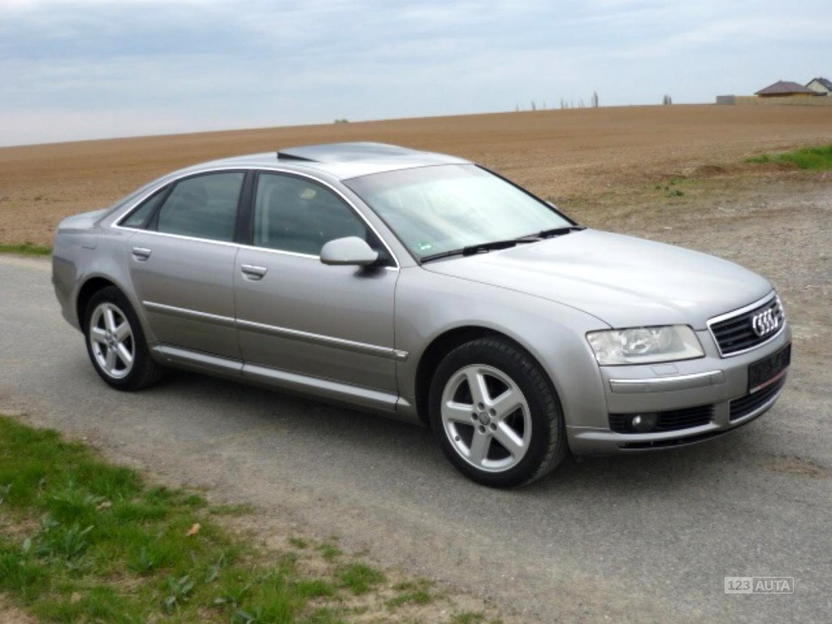 Audi A8, 2005 - pohled č. 5