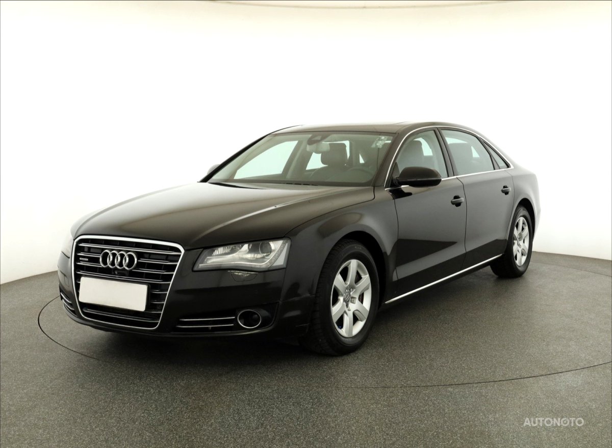 Audi A8, 2011 - pohled č. 3