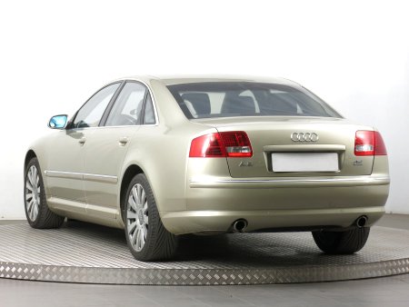 Audi A8, 2004 - pohled č. 5
