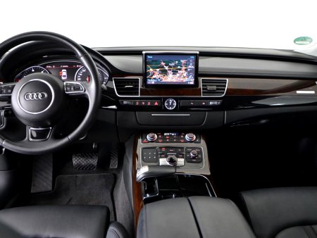 Audi A8, 2016 - pohled č. 10