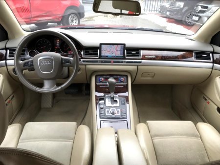 Audi A8, 2004 - pohled č. 9