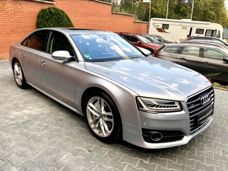 Audi A8, 2015 - pohled č. 4