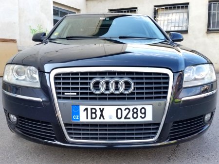 Audi A8, 2006 - pohled č. 4