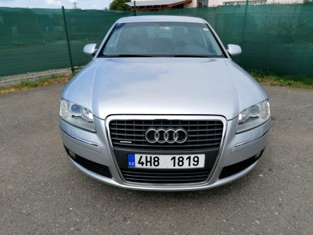 Audi A8, 2005 - pohled č. 2
